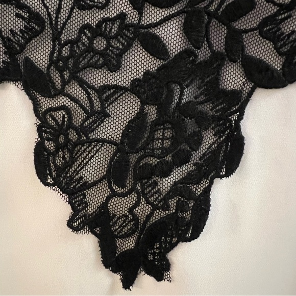 WHITE HOUSE BLACK MARKET TOP, Size S, White Satin Lined Camisole w/ Black Lace. - Picture 3 of 11
